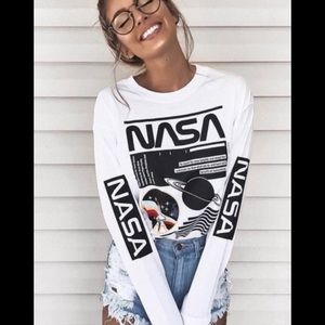 Brandy Melville • long sleeve shirt